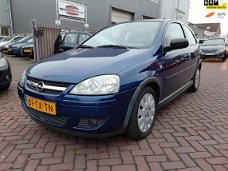 Opel Corsa - 1.2-16V Silverline |Nette auto| Lage kilometer stand|