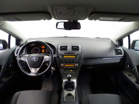 Toyota Avensis Wagon - 1.8 VVTi Dynamic | Trekhaak - 1