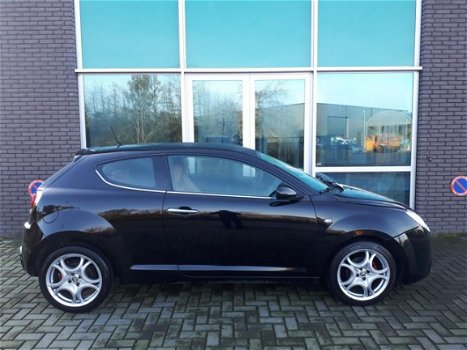 Alfa Romeo MiTo - 1.4 Centenario LEER. Climate 17' Mooi - 1