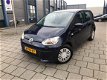 Volkswagen Up! - 1.0 move up BlueMotion NAP, Airco, 5 deurs en NAVI - 1 - Thumbnail