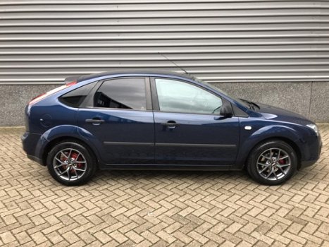 Ford Focus - 1.6 TDCI Trend Airco, NAP, Nwe velgen, ZEER NETTE AUTO - 1