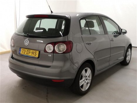 Volkswagen Golf Plus - 1.6 Optive + Airco VERWACHT - 1