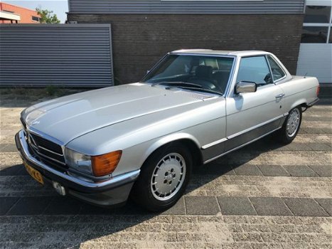 Mercedes-Benz SL-klasse - 500 SL 1982 Europees met historie - 1