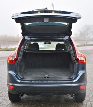 Volvo XC60 - 3.0 T6 AWD Summum BTW/ Dealer auto, Automaat, boekjes aanwezig, leder - 1