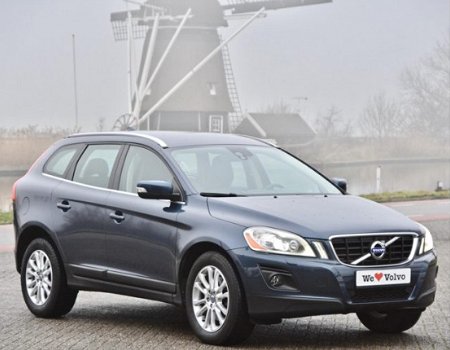 Volvo XC60 - 3.0 T6 AWD Summum BTW/ Dealer auto, Automaat, boekjes aanwezig, leder - 1