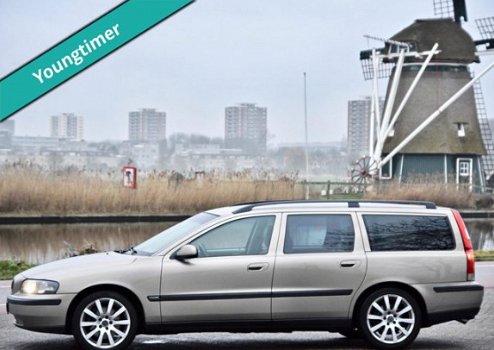 Volvo V70 - 2.4 T Youngtimer, leder. Automaat, 7 persoons - 1