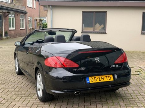 Peugeot 307 CC - 2.0-16V Leder Stoelverw. Clima Cruise Parksens. NL-Auto NAP - 1