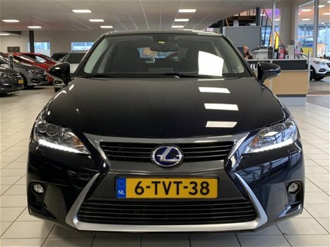 Lexus CT 200h - Aut. Luxury Line Nav. Xenon kopl. Clim.contr. Trekh - 1