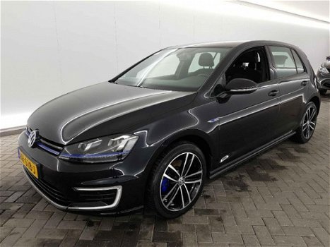 Volkswagen Golf - 1.4 TSI GTE 150kW PHEV automaat - 1