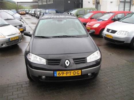 Renault Mégane Grand Tour - 1.6-16V Expression Comfort - 1