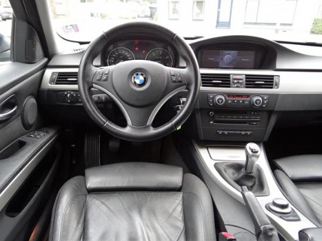 BMW 3-serie Touring - 320d High Executive 177pk - 1