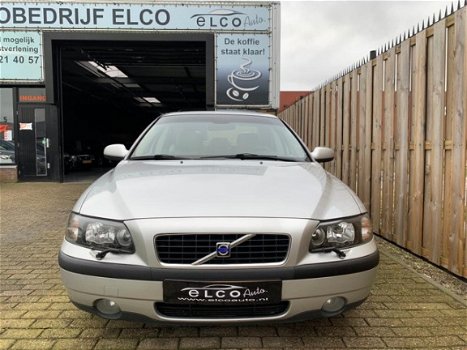 Volvo S60 - 2.5 T AWD Geartronic - YoungTimer - 1