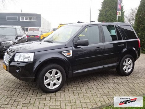 Land Rover Freelander - 2.2 TD4 Automaat 2007 Zwart - 1