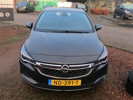 Opel Astra - 1.4 Turbo 150pk Edition Navi Airco 6-versnellingsbak - 1