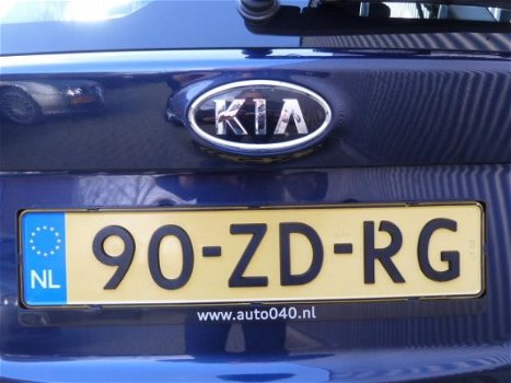 Kia Carens - 2.0 CVVT X-ecutive 7p. /Airco/Ecc/Audio/LMV/Zeer nette auto - 1