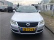 Volkswagen Passat Variant - 2.0 TDI Comfortline [bj 2006] Clima/Navi|Nette Auto - 1 - Thumbnail