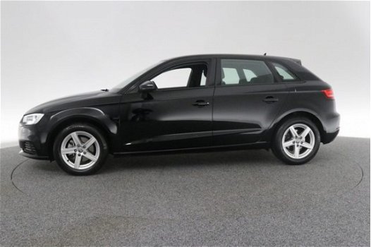 Audi A3 Sportback - 1.0 TFSi 115 pk Pro Line / xenon / navi / 16