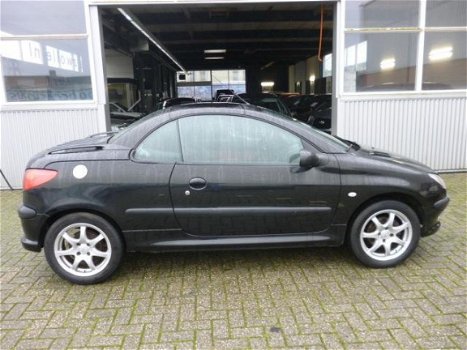 Peugeot 206 CC - 1.6-16V LEDER/NIEUWE APK - 1