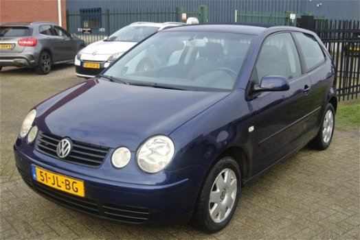 Volkswagen Polo - 1.4-16V Highline airco nieuwe apk inruil mogelijk nap - 1