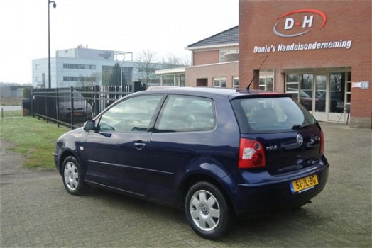 Volkswagen Polo - 1.4-16V Highline airco nieuwe apk inruil mogelijk nap - 1