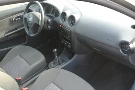 Seat Ibiza - 1.4-16V Businessline airco nieuwe apk inruil mogelijk - 1