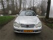 Mercedes-Benz C-klasse Sportcoupé - 200 K. automaat.lederen bekleding.panoramadak.parkeersensoren.na - 1 - Thumbnail