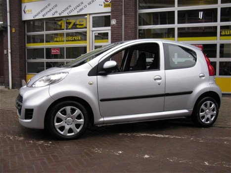 Peugeot 107 - 1.0-12V XR - 1