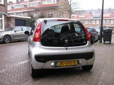 Peugeot 107 - 1.0-12V XR