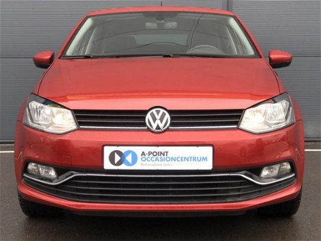 Volkswagen Polo - 1.2 TSI 90PK Highline | Navigatie | Climate control | Cruise control | Parkeersens - 1