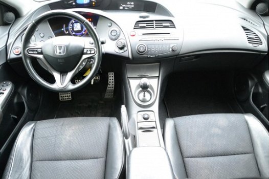 Honda Civic - 1.4 Sport BJ;09 Facelift Airco PDC - 1