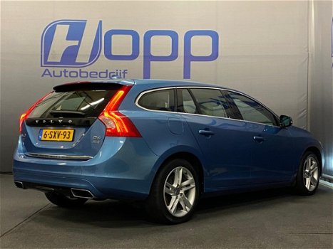 Volvo V60 - 2.4 D6 AWD Plug-In Hybrid Summum VOL JAAR GARANTIE €17.950, - INCL BTW - 1