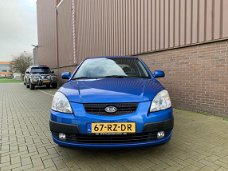 Kia Rio - 1.4 LXE 5drs 133.000km 2005 Nieuwe APK Nieuwe Model