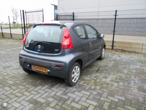 Peugeot 107 - 1.0-12V Millesim 200 AIRCO - 1