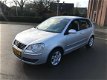 Volkswagen Polo - 1.4-16V Optive 5 DEURS/AIRCO ZEER NETTE AUTO - 1 - Thumbnail