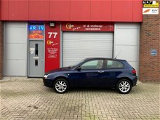 Alfa Romeo 147 - 1.6 T.Spark Edizione Limitata VOL LEER