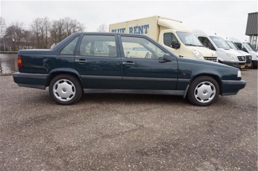 Volvo 850 - 2.5 , AUTOMAAT, AIRCO, OVERWOESTBARE 850, TREKHAAK , AUTO IS ZO INGERUILD, GAAT ZO WEG, - 1