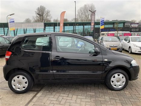 Volkswagen Fox - 1.2 Trendline Stuurbekr. Uniek 6591 Km N.a.p - 1