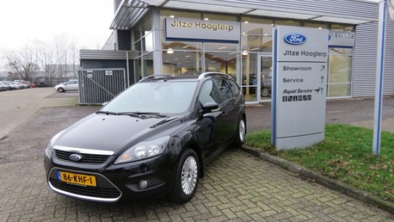 Ford Focus Wagon - 1.8 Limited Leer, Navigatie, Trekhaak, PDC, 127213 km - 1