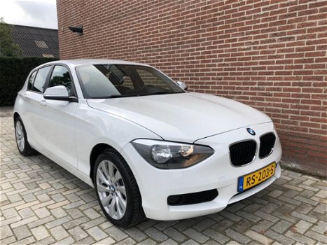 BMW 1-serie - 114i EDE |Airco|5deurs|Stoelverm|PDC|Wit - 1