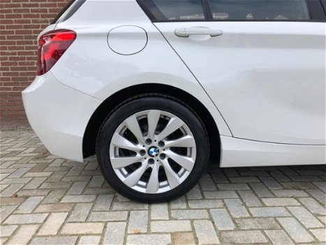 BMW 1-serie - 114i EDE |Airco|5deurs|Stoelverm|PDC|Wit - 1