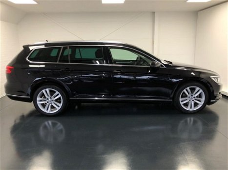 Volkswagen Passat Variant - 1.6 TDI Business Edition - 1