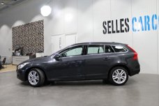 Volvo V60 - 2.0 D4 Summum | Xenon | Leder | Schuifkanteldak | Navigatie |