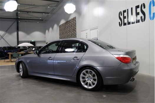 BMW 5-serie - 520i Corporate Lease Business Line Sport | Xenon |Leder | Navigatie | Stoelverwarming - 1