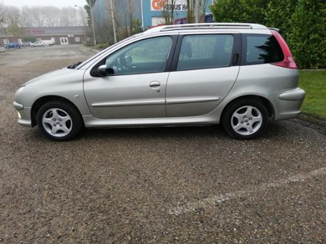 Peugeot 206 SW - 1.4 Air-line 3 - 1