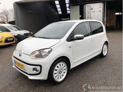 Volkswagen Up! - 1.0i highline 5drs - navi - leer/alcantara - parelmoer - airco - pdc - cruise contr - 1