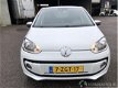 Volkswagen Up! - 1.0i highline 5drs - navi - leer/alcantara - parelmoer - airco - pdc - cruise contr - 1 - Thumbnail