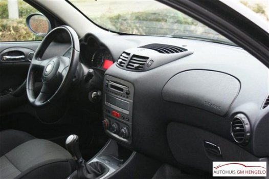 Alfa Romeo 147 - 1.6 T.Spark 16V Nieuwe APK - 1