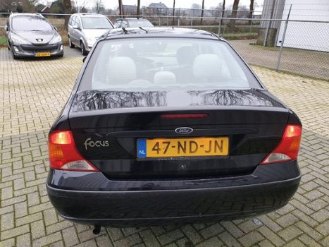 Ford Focus - 1.6-16V Cool Edition Leuke en goed rijdende Focus, met NAP - 1