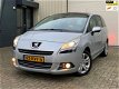 Peugeot 5008 - 1.6 THP GT 5p. NIEUW APK VOL OPTIES ZEER LUXE UITVOERING - 1 - Thumbnail