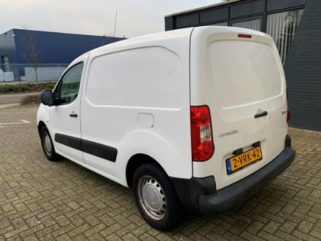 Citroën Berlingo - 1.6 HDIF 500 Comfort BTW AUTO AIRCO NIEUW APK NAP ONDERHOUD - 1